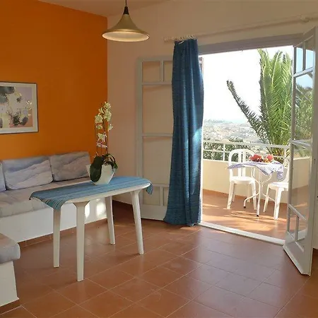 Bellair Village Aparthotel 2*